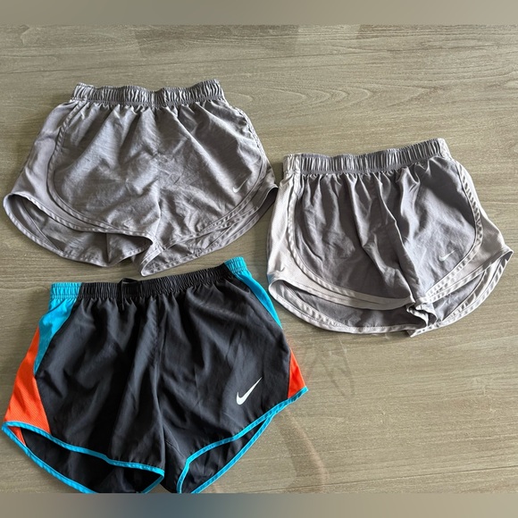 3 pairs of Women’s Nike Dri-FIT Black Athletic Shorts size XS - Picture 1 of 11